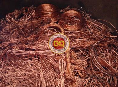 Thu Mua Phế Liệu Gần Đây Giá Cao – Có Mặt Sau 15 Phút Gọi
